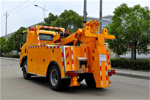 南沙群岛高速路拖车费